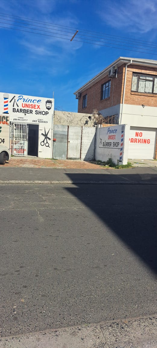 Commercial Property for Sale in Grassy Park Western Cape